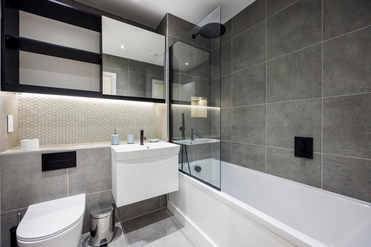 Luxury Spacious 2 Bed Apartment, London - Sk Luaran gambar