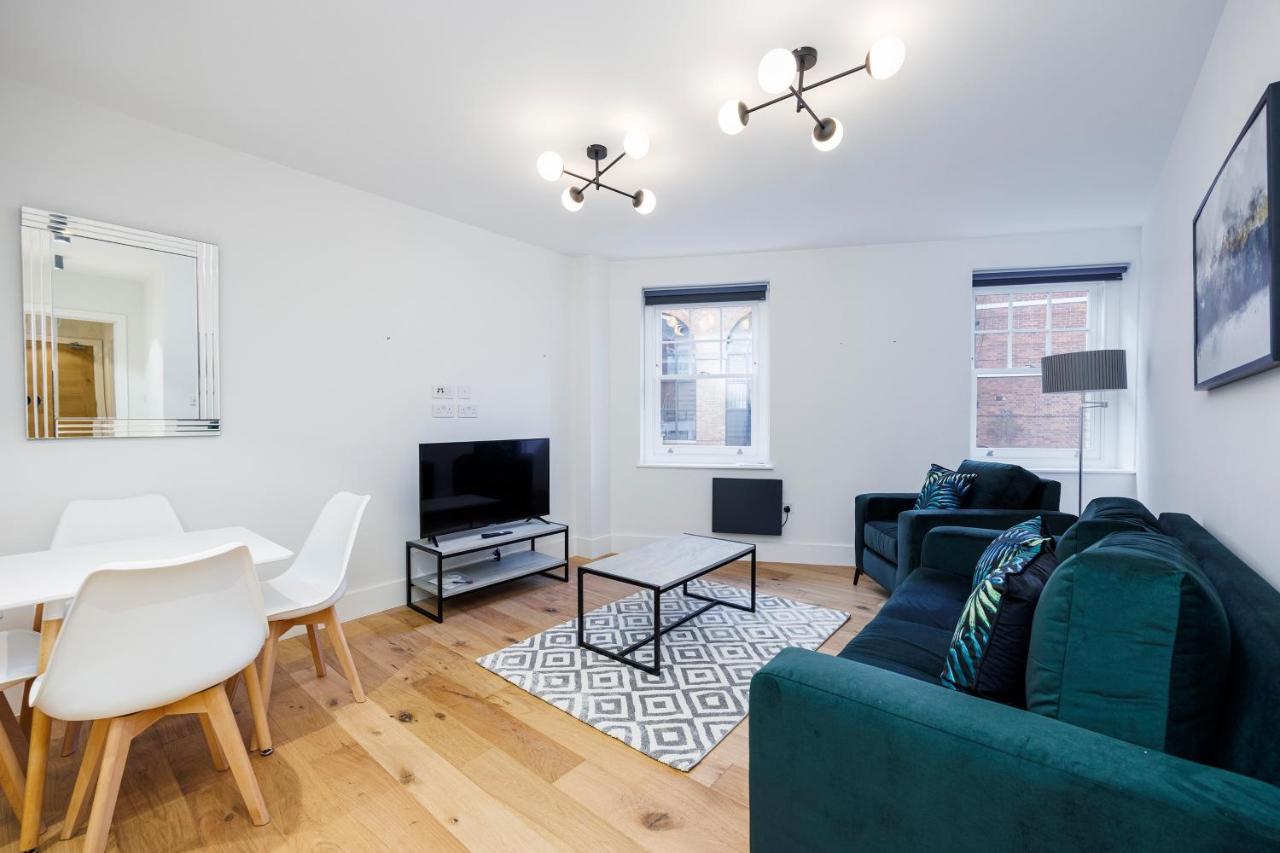Luxury Spacious 2 Bed Apartment, London - Sk Luaran gambar