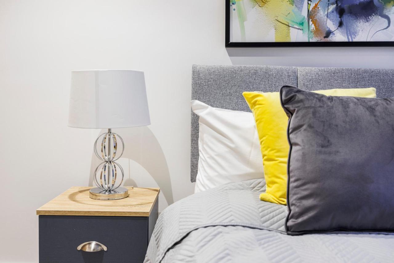 Luxury Spacious 2 Bed Apartment, London - Sk Luaran gambar